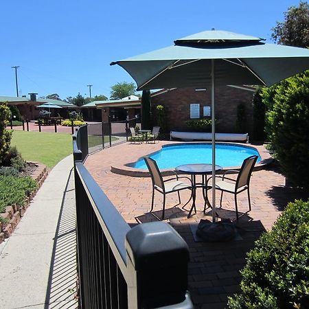 Stannum Lodge Motor Inn Stanthorpe Ngoại thất bức ảnh