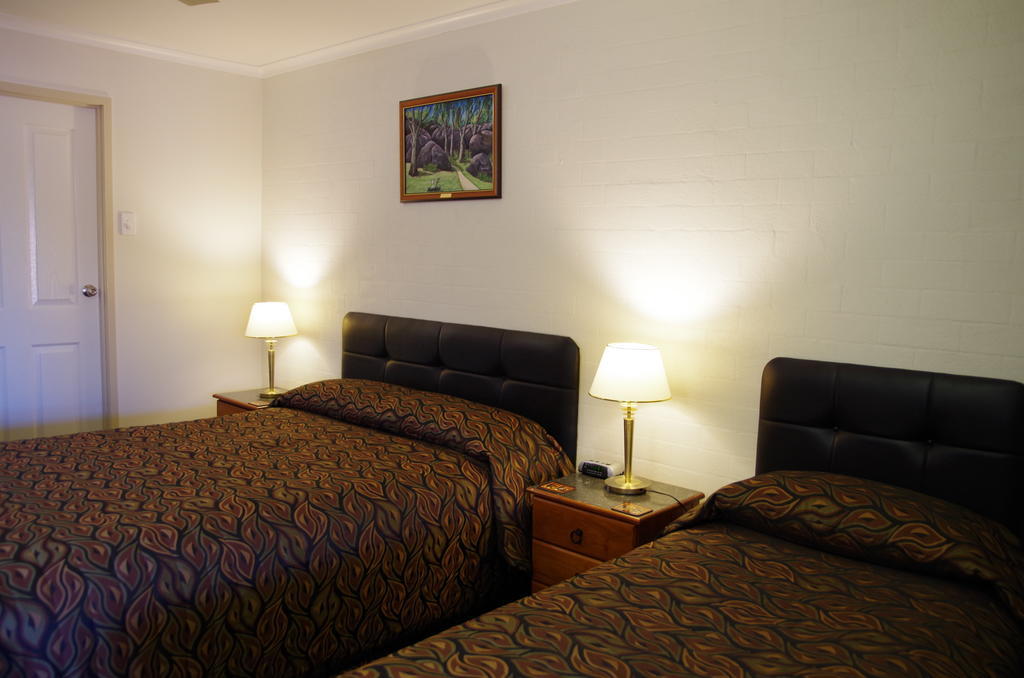 Stannum Lodge Motor Inn Stanthorpe Phòng bức ảnh